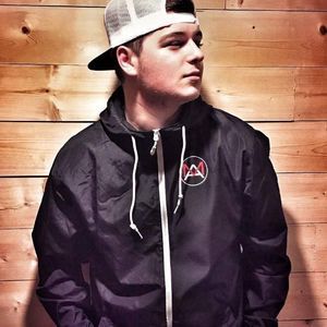 Meet your Posher, Cody